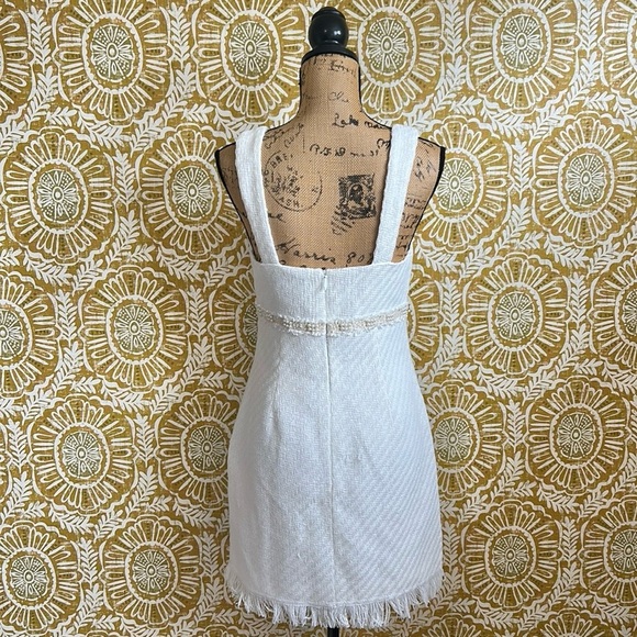 NWT MAJORELLE Tricia White Sleeveless V-Neck Pearl Beaded Tweed Mini Dress Sz M - Picture 10 of 14